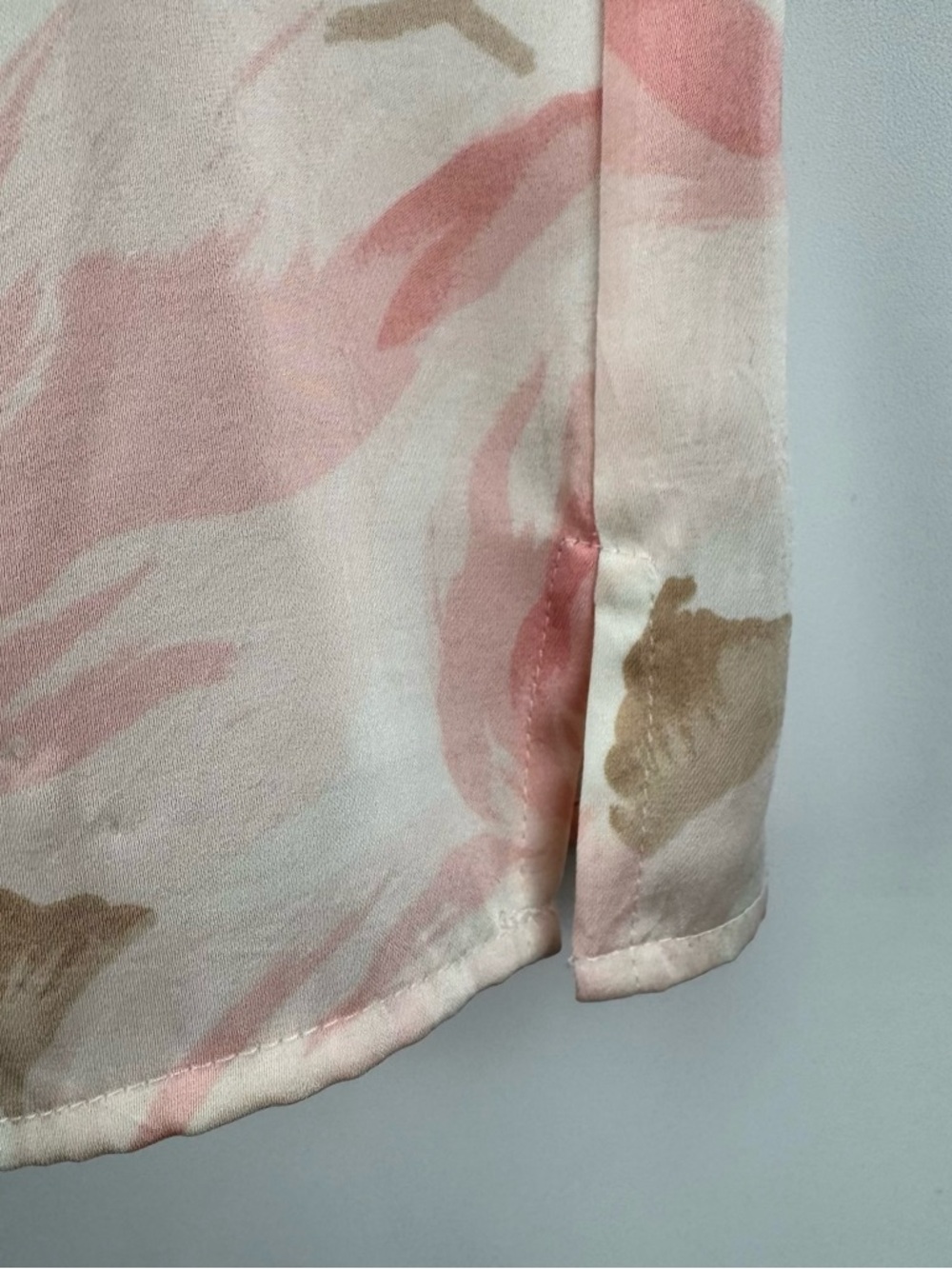 Talbots Cream and Pink Floral Rose Tank Top NEW - Picture 6 of 11